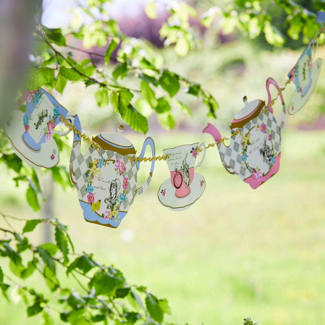 Alice in Wonderland Teapot Bunting